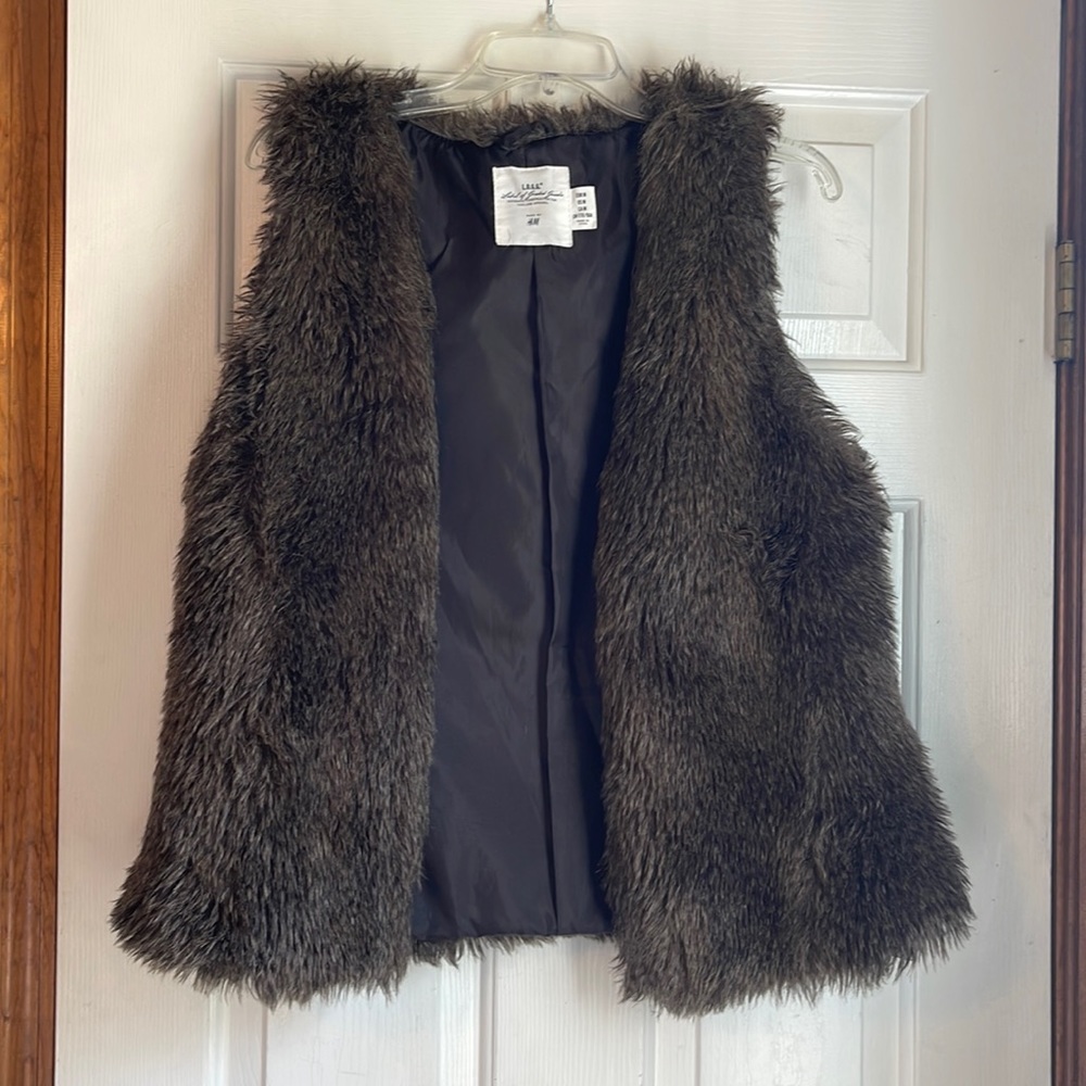 Faux fur vest
